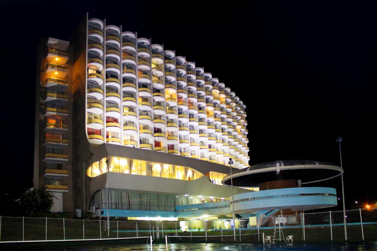 Yaoundé Hotel Mont Febe מראה חיצוני תמונה