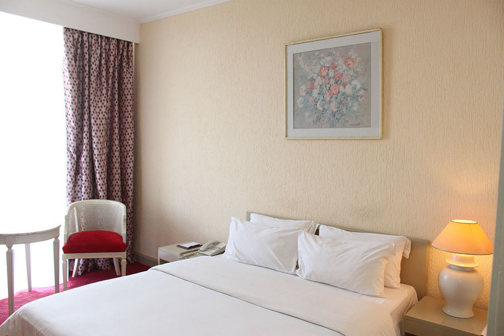Yaoundé Hotel Mont Febe מראה חיצוני תמונה